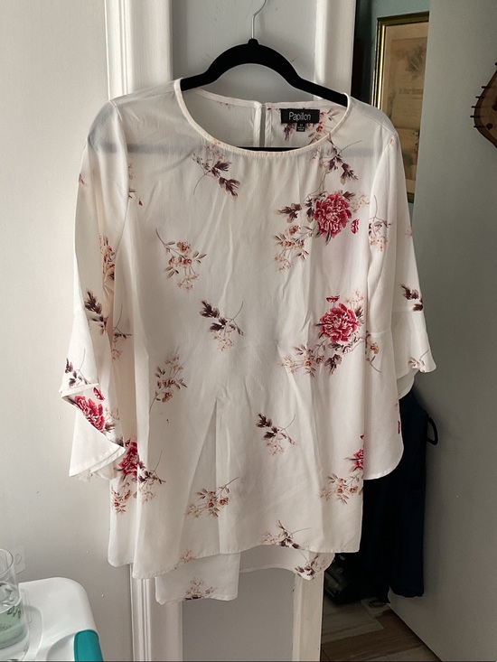 Papillon Tops - G014: Papillon Blanc Cream Tunic with Pink and Burgundy Floral Print